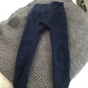 alphalete revival leggings